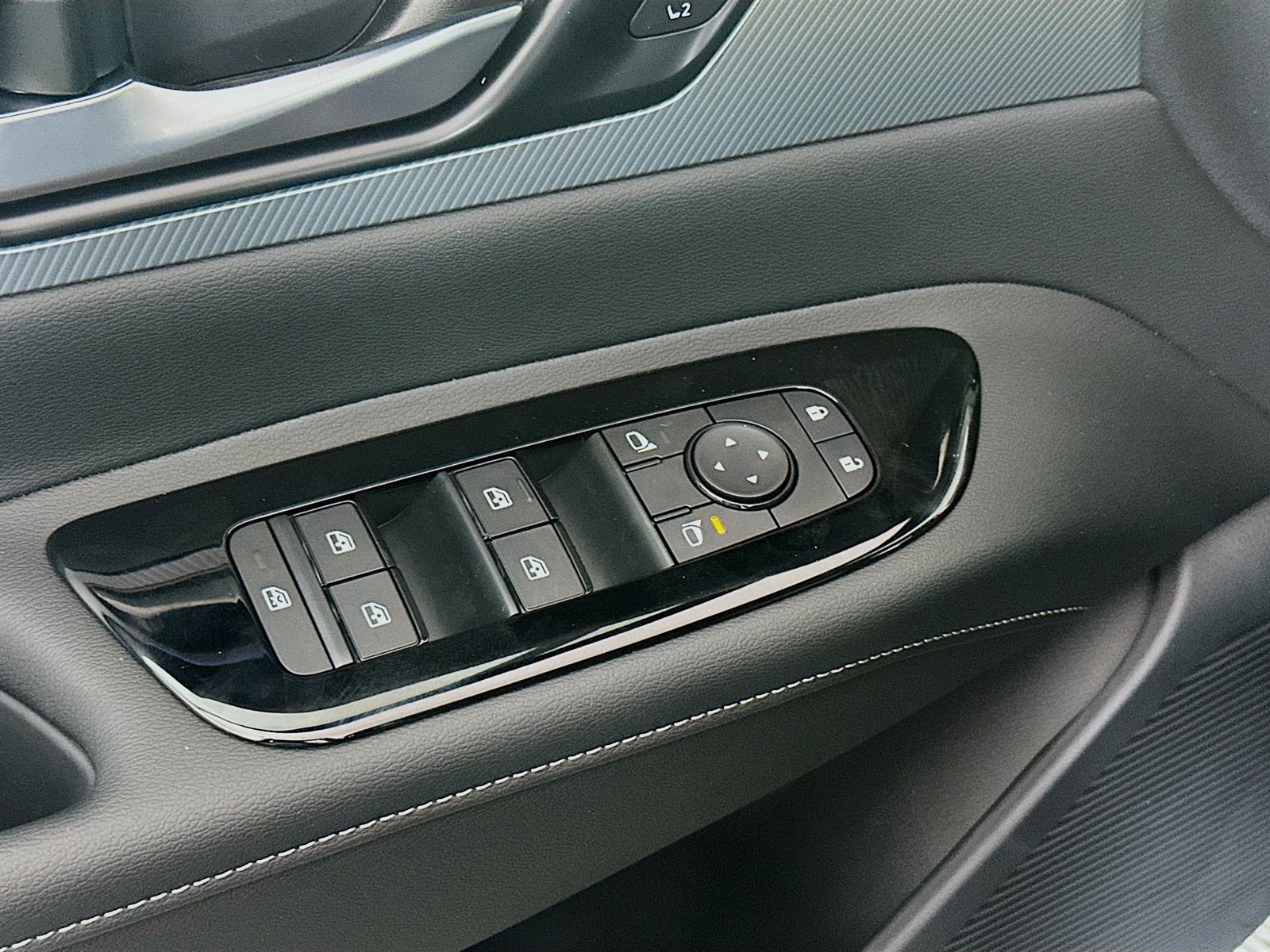 New 2026 Nissan Murano SL w/ Comfort Package AWD/4WD image 18