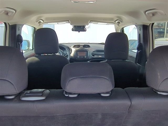 Used 2020 Jeep Renegade Sport image 8