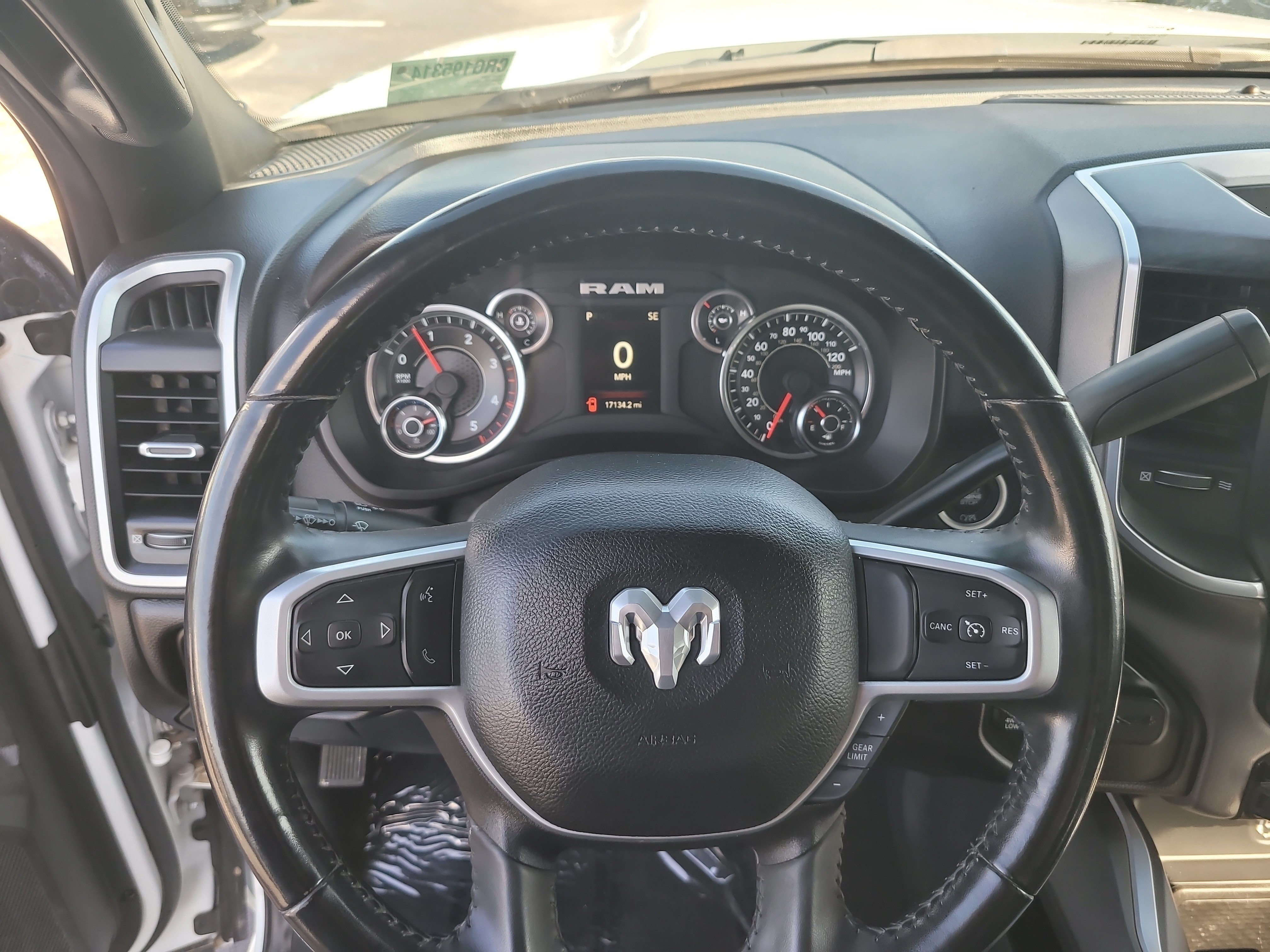 Used 2024 RAM 2500 Big Horn w/ Off Road Package AWD/4WD image 25