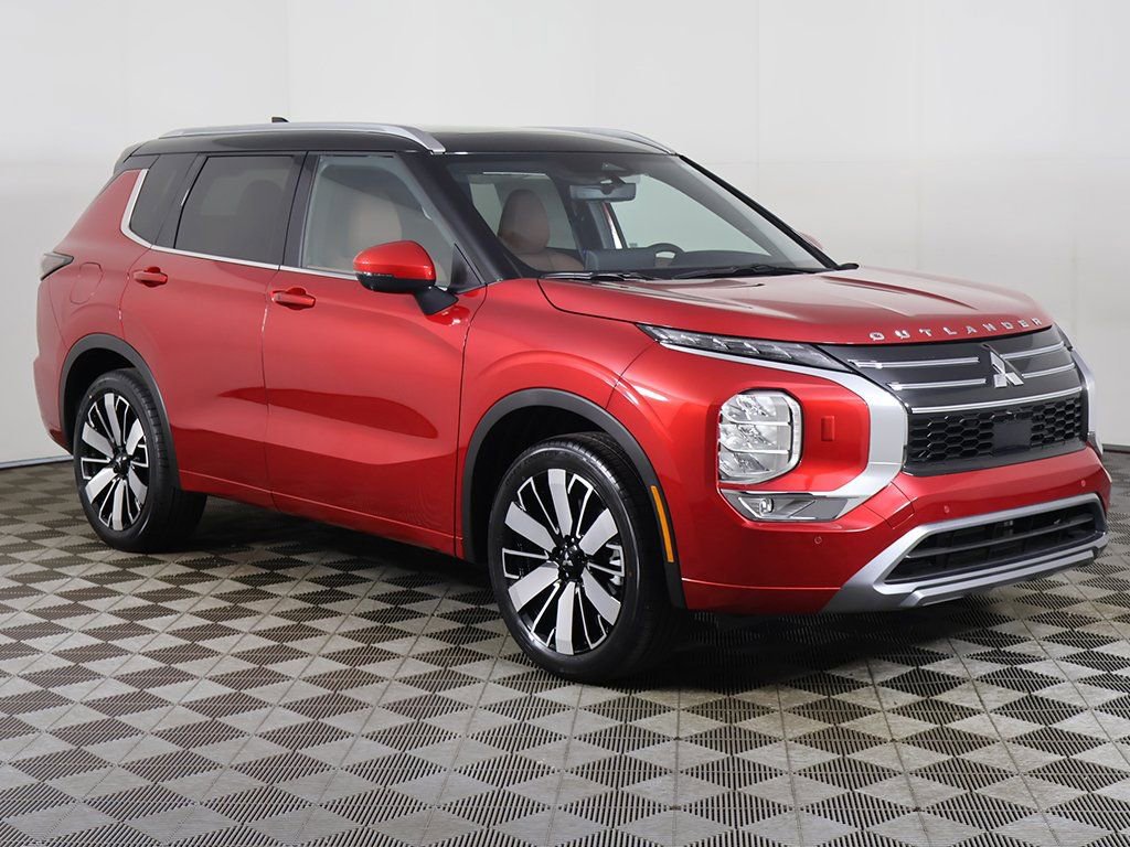New 2025 Mitsubishi Outlander SEL image 2
