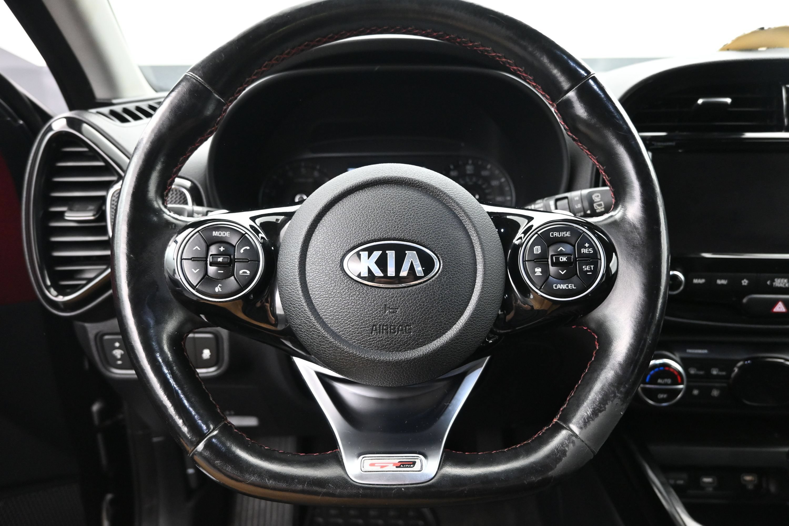 Used 2020 Kia Soul GT-Line Turbo FWD image 13