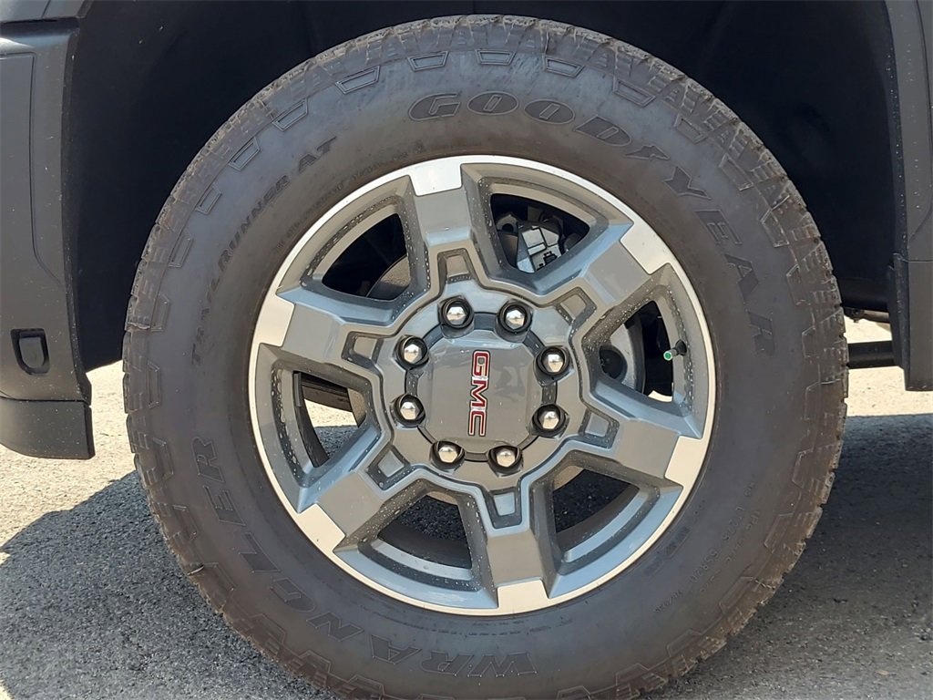 New 2025 GMC Sierra 2500 SLT w/ SLT Convenience Package image 34