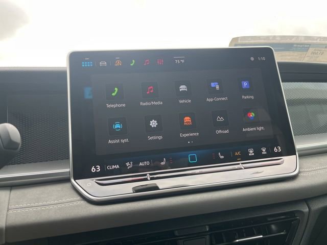 New 2026 Volkswagen Tiguan SE image 15