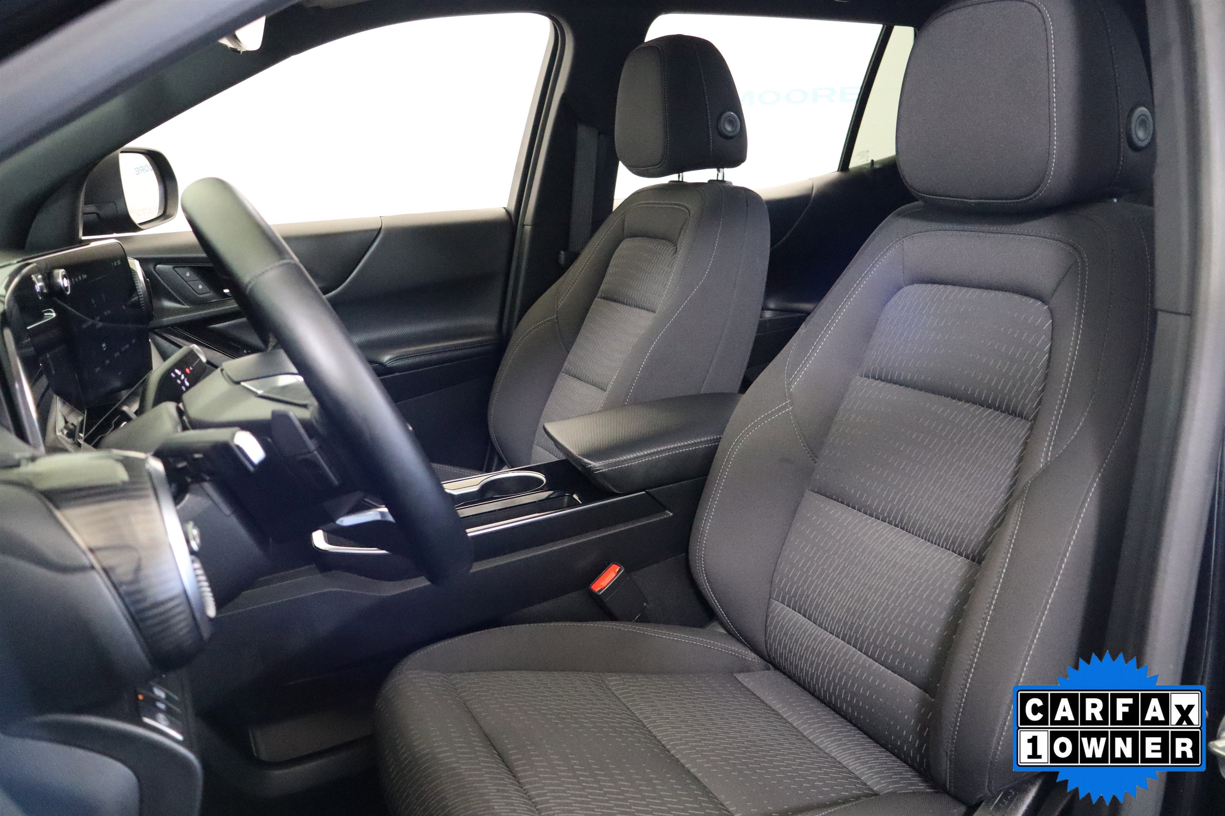 Used 2025 Chevrolet Equinox LT w/ Safety and Technology Package image 22