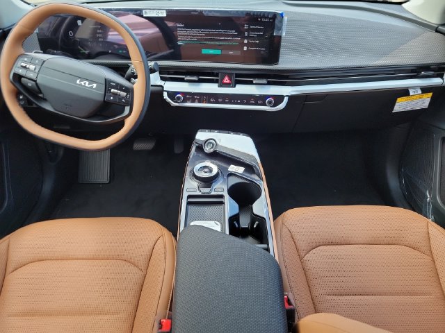 New 2026 Kia EV6 Wind RWD image 8