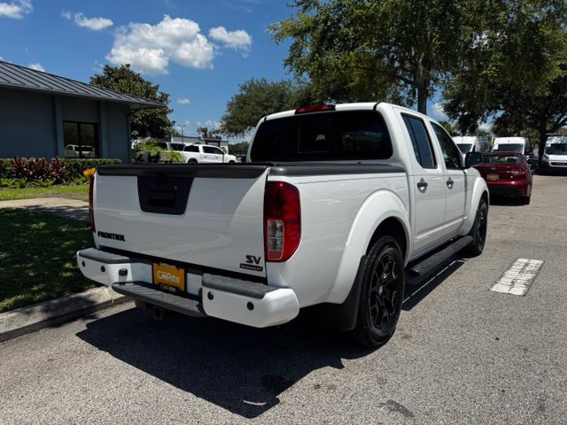 Used 2020 Nissan Frontier SV w/ Midnight Edition Floor Mats RWD image 7