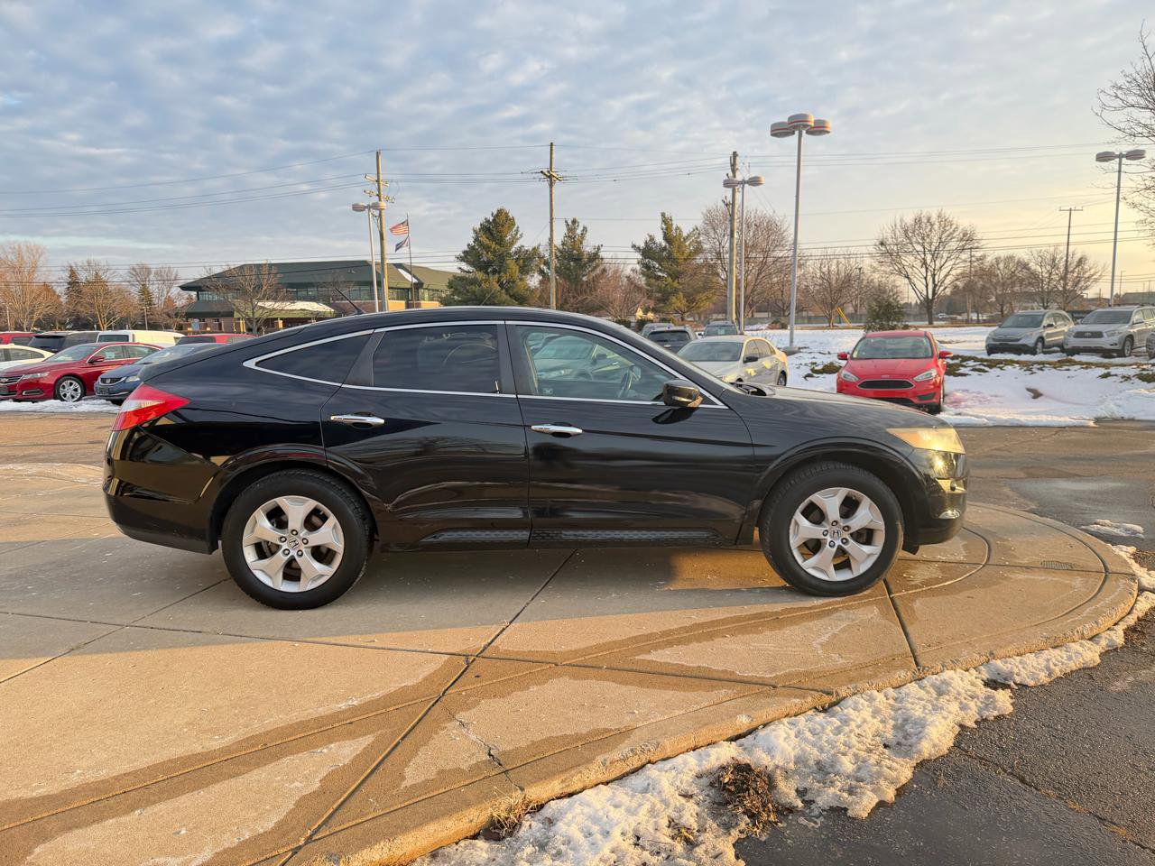 Used 2012 Honda Crosstour EX-L image 4
