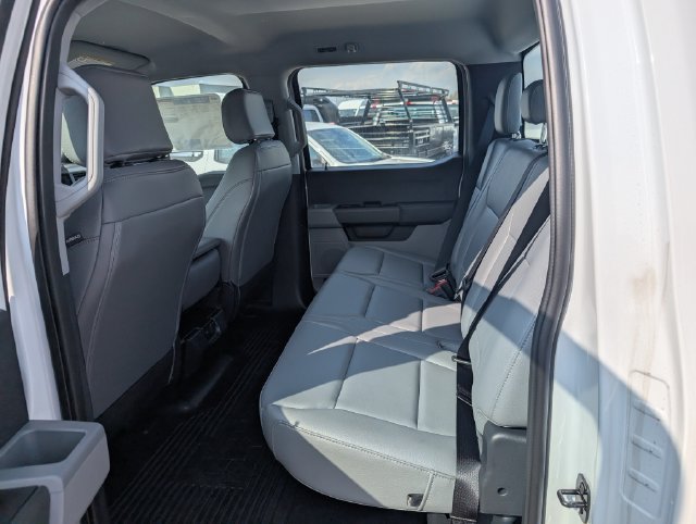 New 2026 Ford F250 XL w/ XL Chrome Package AWD/4WD image 11