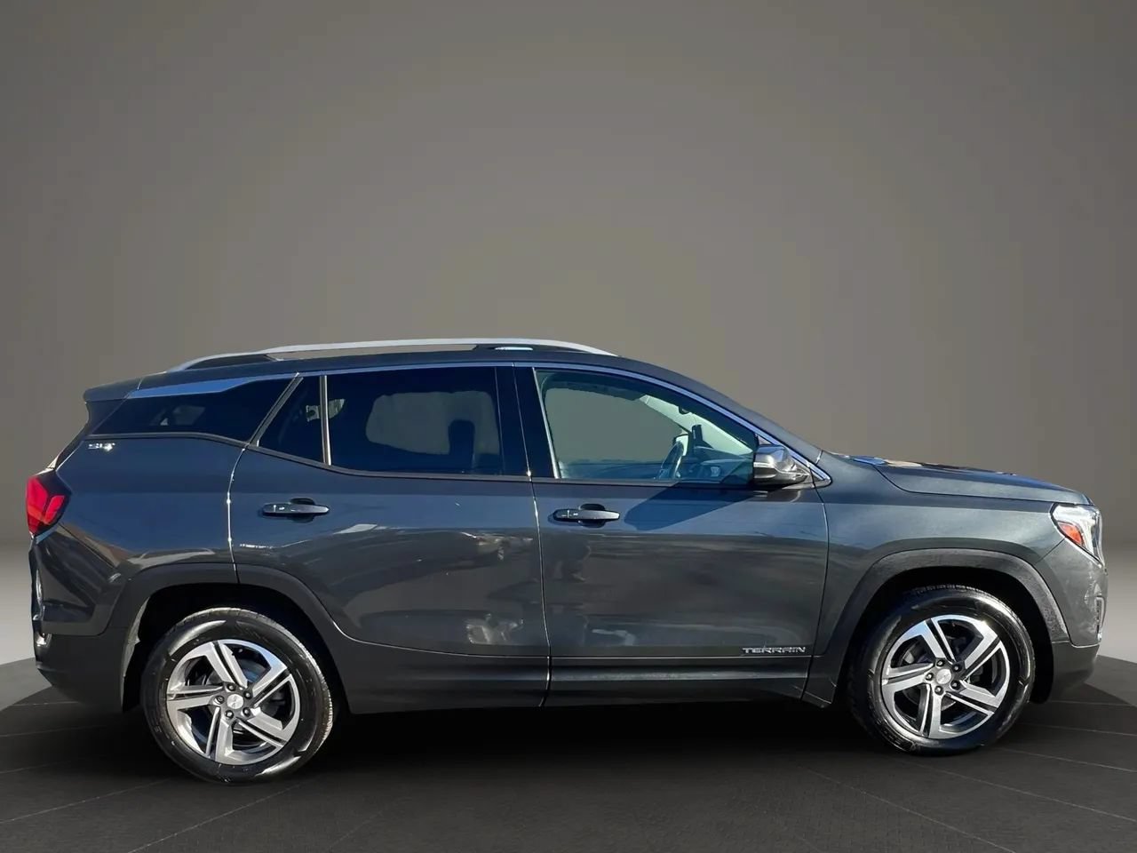 Used 2020 GMC Terrain SLT AWD/4WD image 6