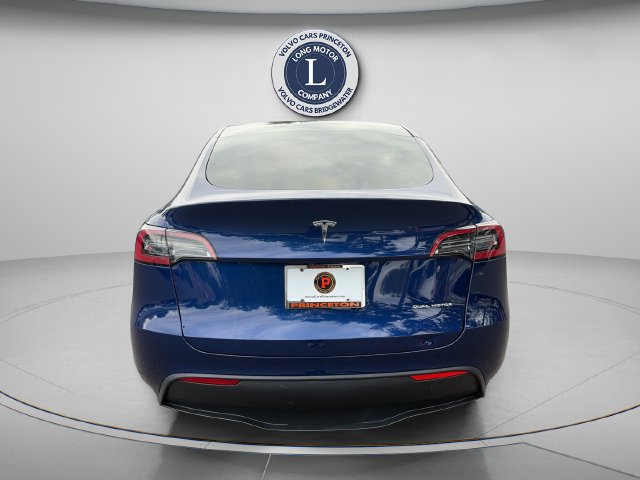 Used 2023 Tesla Model Y Long Range AWD/4WD image 12