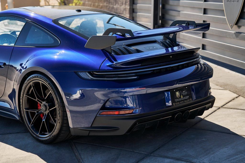 Used 2022 Porsche 911 GT3 image 9