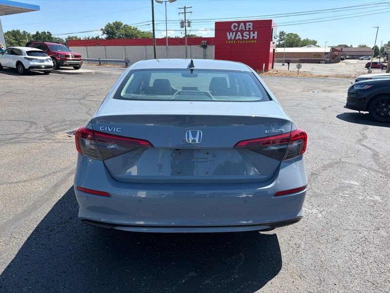 Used 2024 Honda Civic Touring image 6