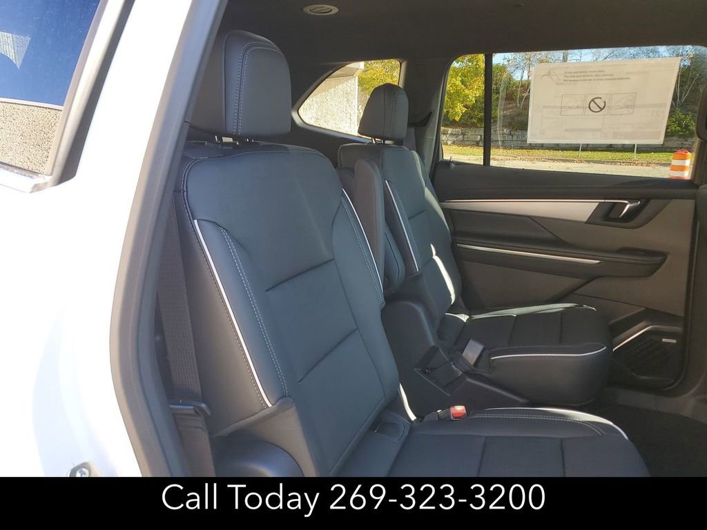New 2025 Buick Enclave Preferred image 27