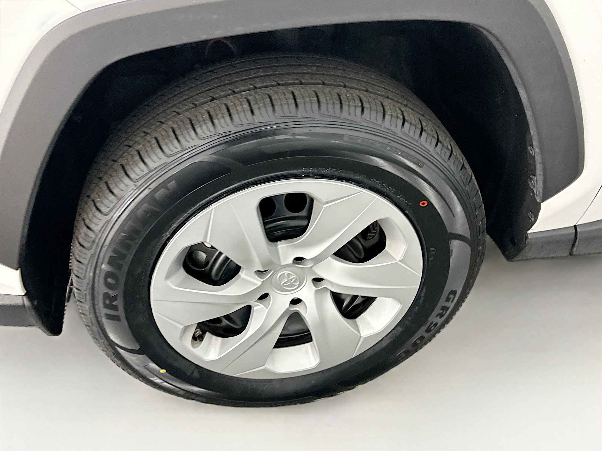 Used 2025 Toyota RAV4 LE image 11