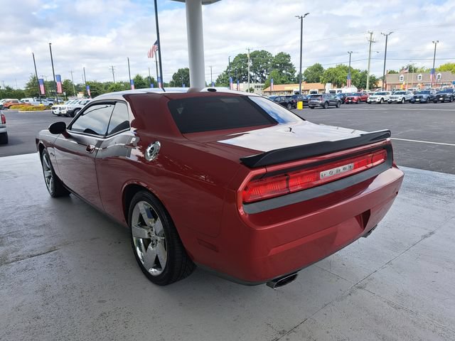 Used 2009 Dodge Challenger R/T RWD image 4