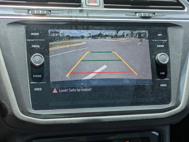 Used 2023 Volkswagen Tiguan SE R-Line FWD image 22
