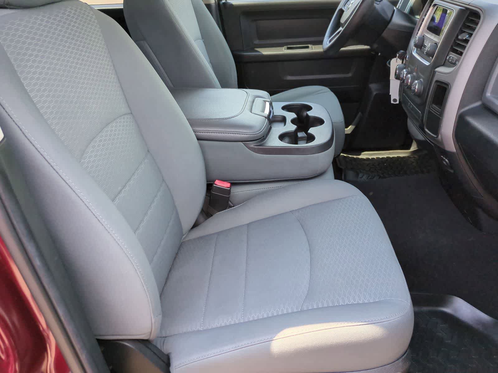 Used 2016 RAM 1500 Express AWD/4WD image 21