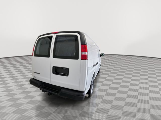 New 2026 Chevrolet Express 3500 Extended w/ Driver Convenience Package image 13