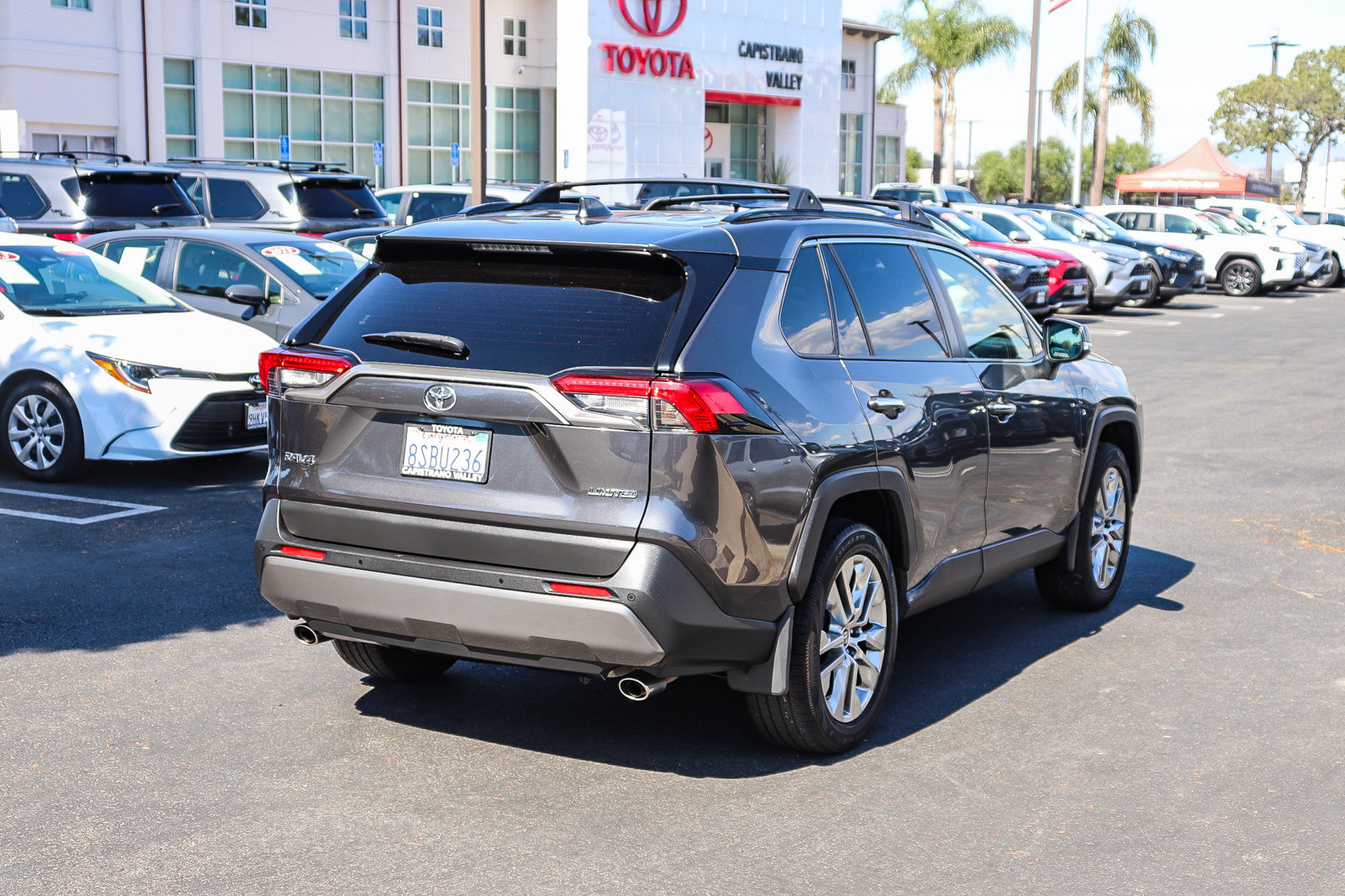Certified 2020 Toyota RAV4 Limited FWD image 8