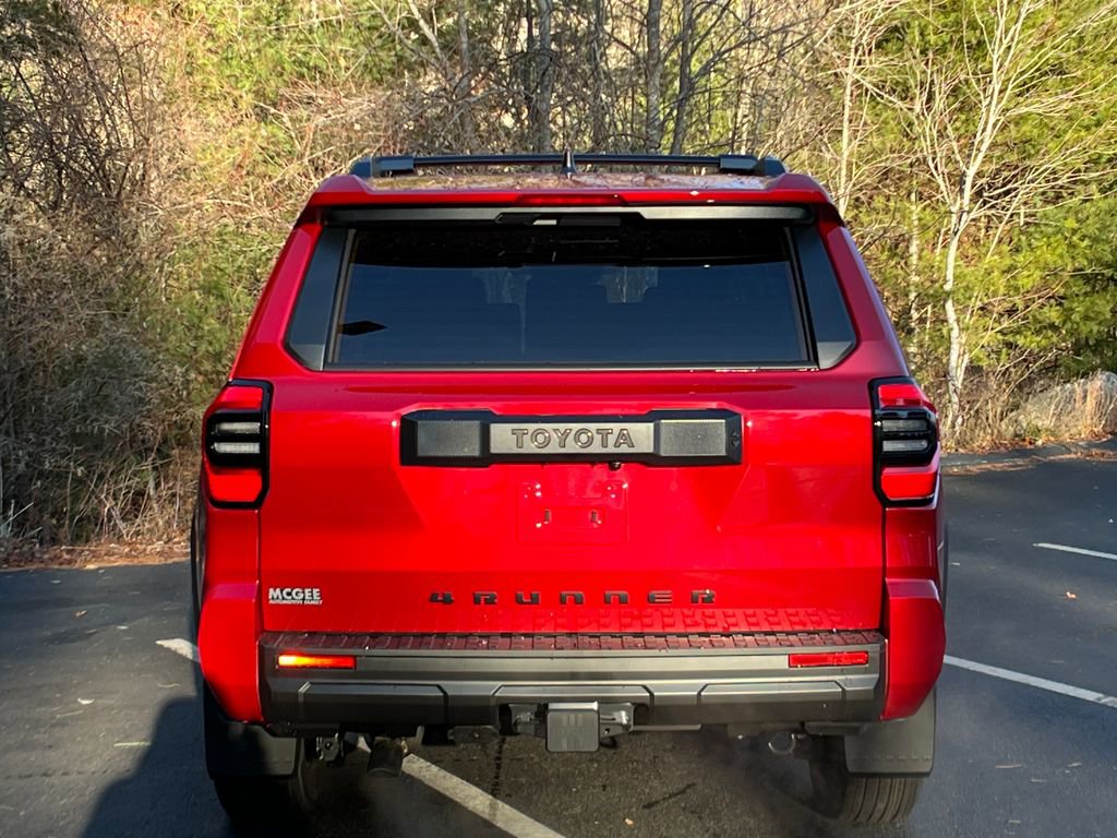 New 2025 Toyota 4Runner SR5 image 4