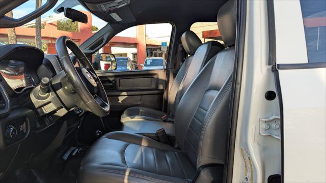 Used 2022 RAM 3500 Tradesman w/ Chrome Appearance Group image 13