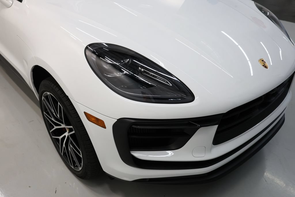 Used 2025 Porsche Macan S AWD/4WD image 52