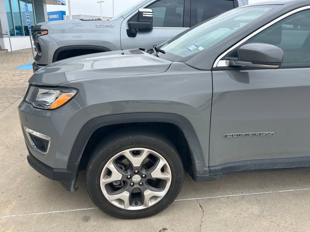 Used 2021 Jeep Compass Limited AWD/4WD image 2