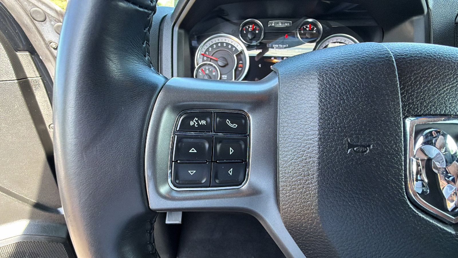 Used 2024 RAM 1500 Classic Warlock w/ Electronics Group AWD/4WD image 27