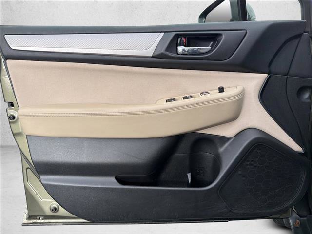 Used 2015 Subaru Outback 2.5i Premium image 10