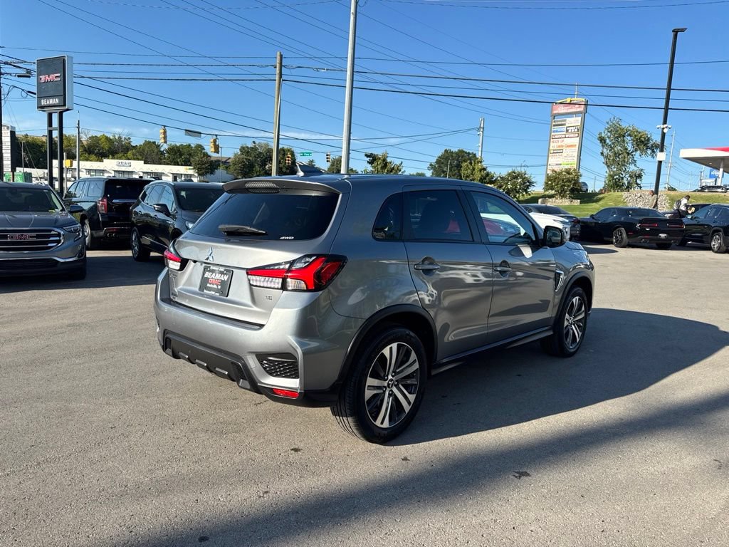 Used 2024 Mitsubishi Outlander Sport SE AWD/4WD image 7