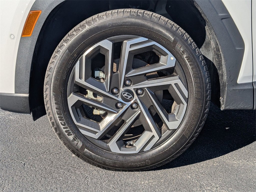 Certified 2025 Hyundai Tucson Limited image 22