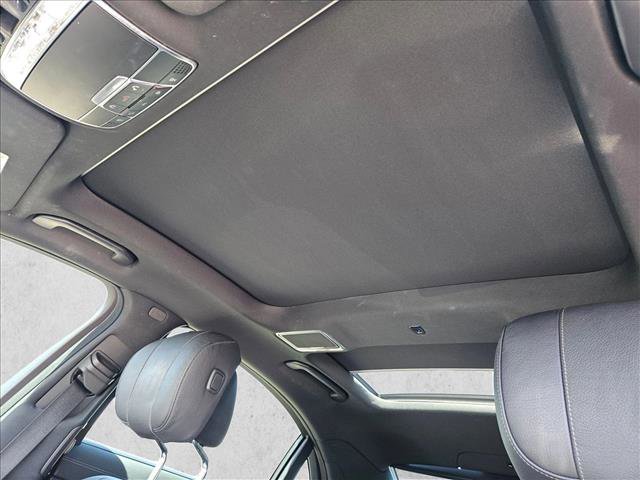 Used 2017 Mercedes-Benz S 550 Sedan image 11
