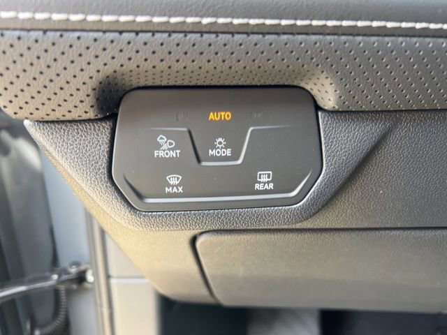 New 2026 Volkswagen Atlas SE image 12