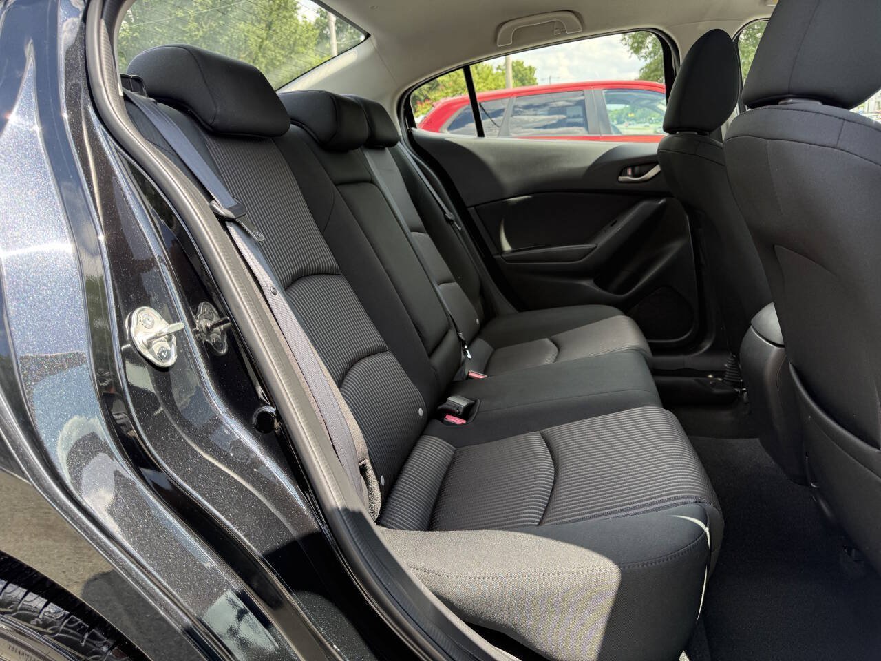 Used 2014 MAZDA MAZDA3 i Touring FWD image 16