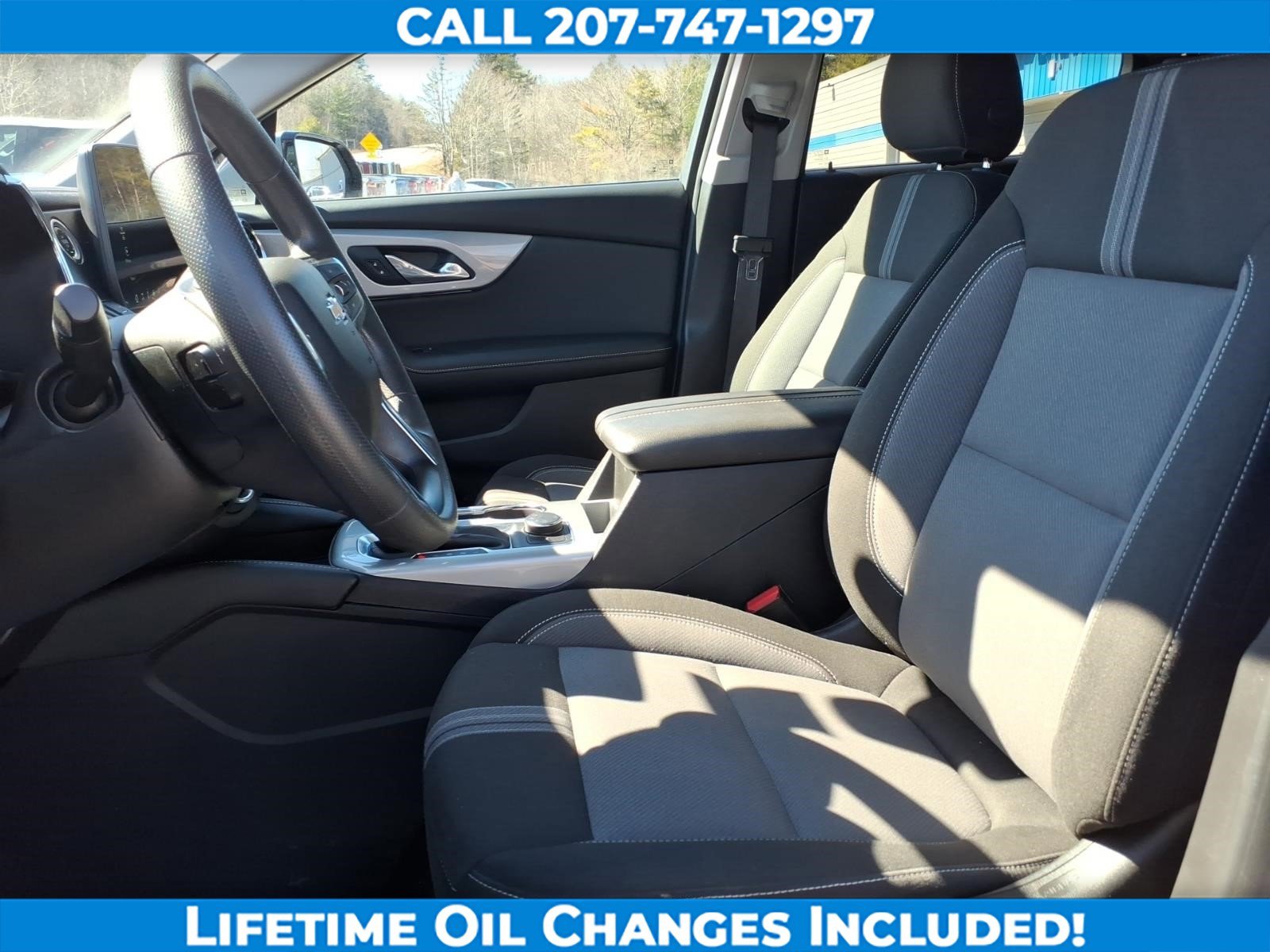 Used 2025 Chevrolet Blazer LT AWD/4WD image 13