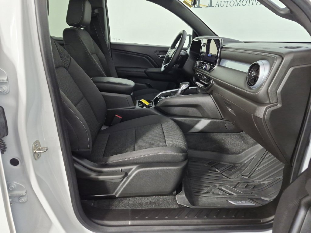 Certified 2023 Chevrolet Colorado LT RWD image 37