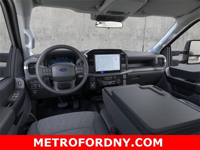 New 2025 Ford F150 XL w/ Equipment Group 103A High image 9
