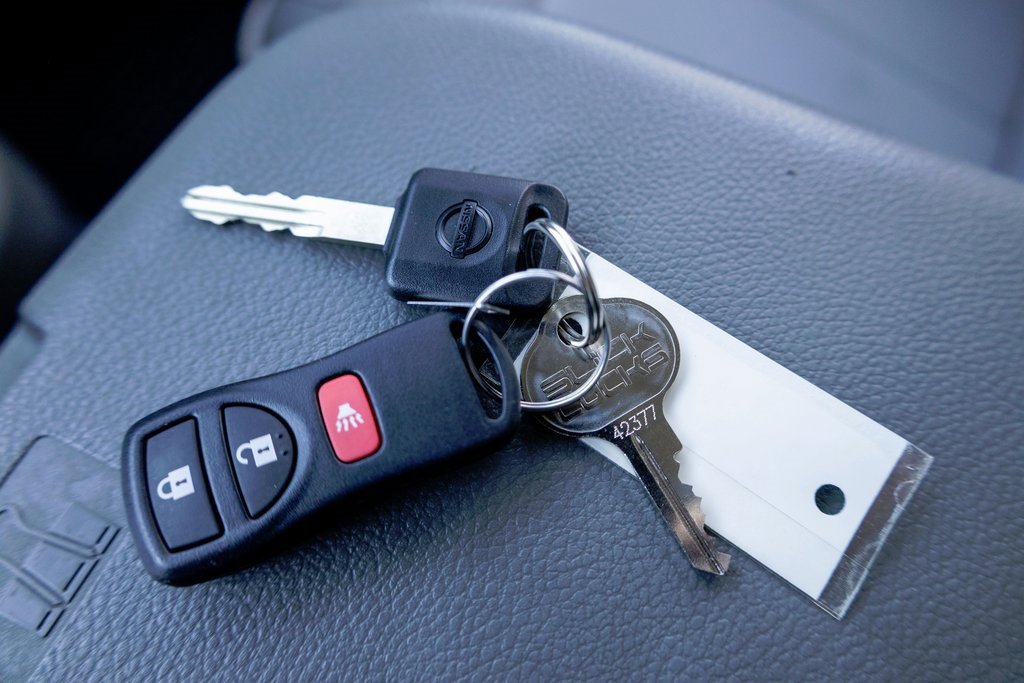 Used 2019 Nissan NV 2500 SV w/ Navigation Package image 25