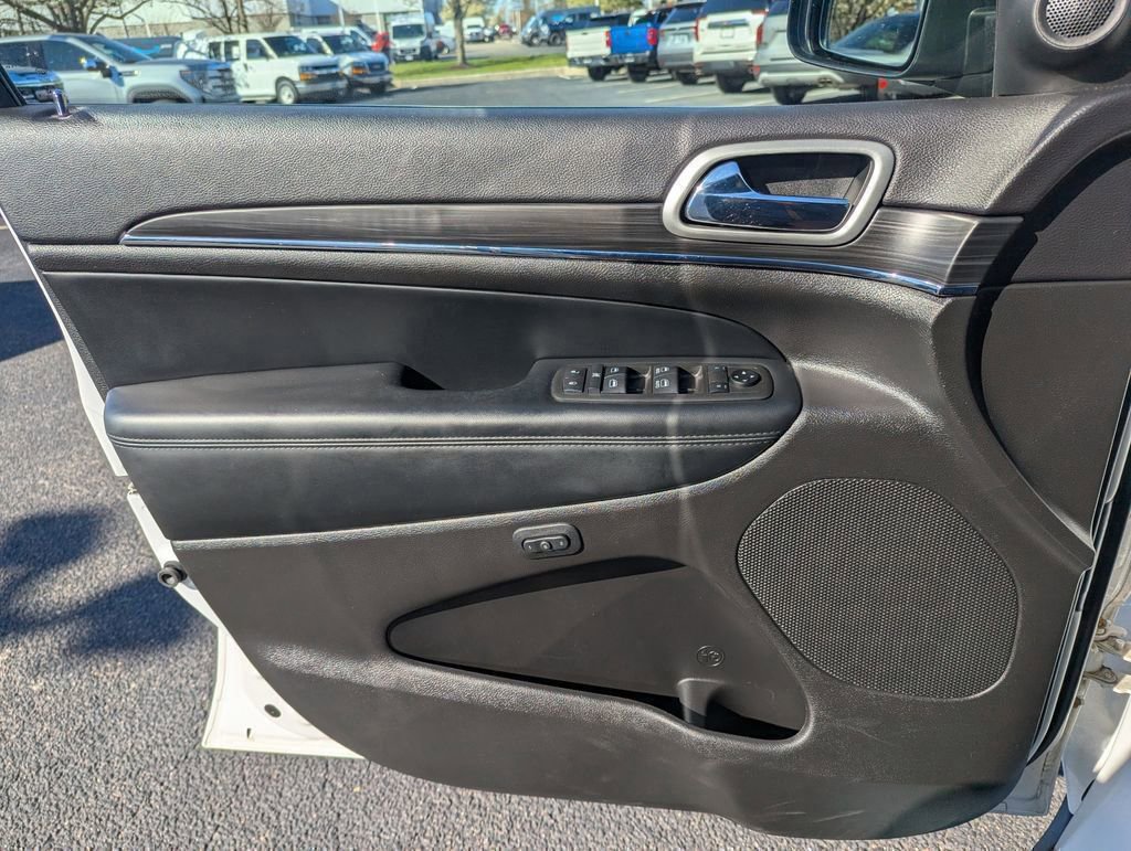 Used 2021 Jeep Grand Cherokee Limited image 20