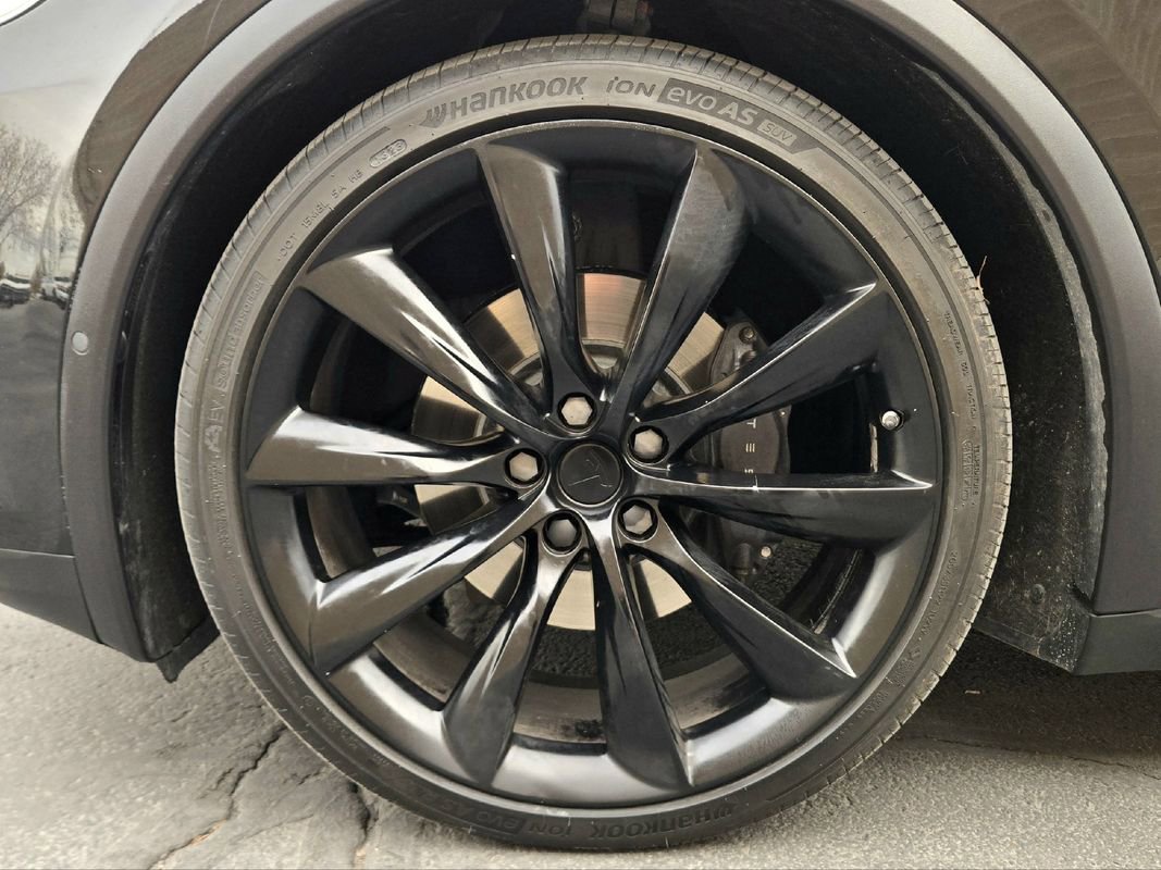 Used 2016 Tesla Model X 90D AWD/4WD image 12