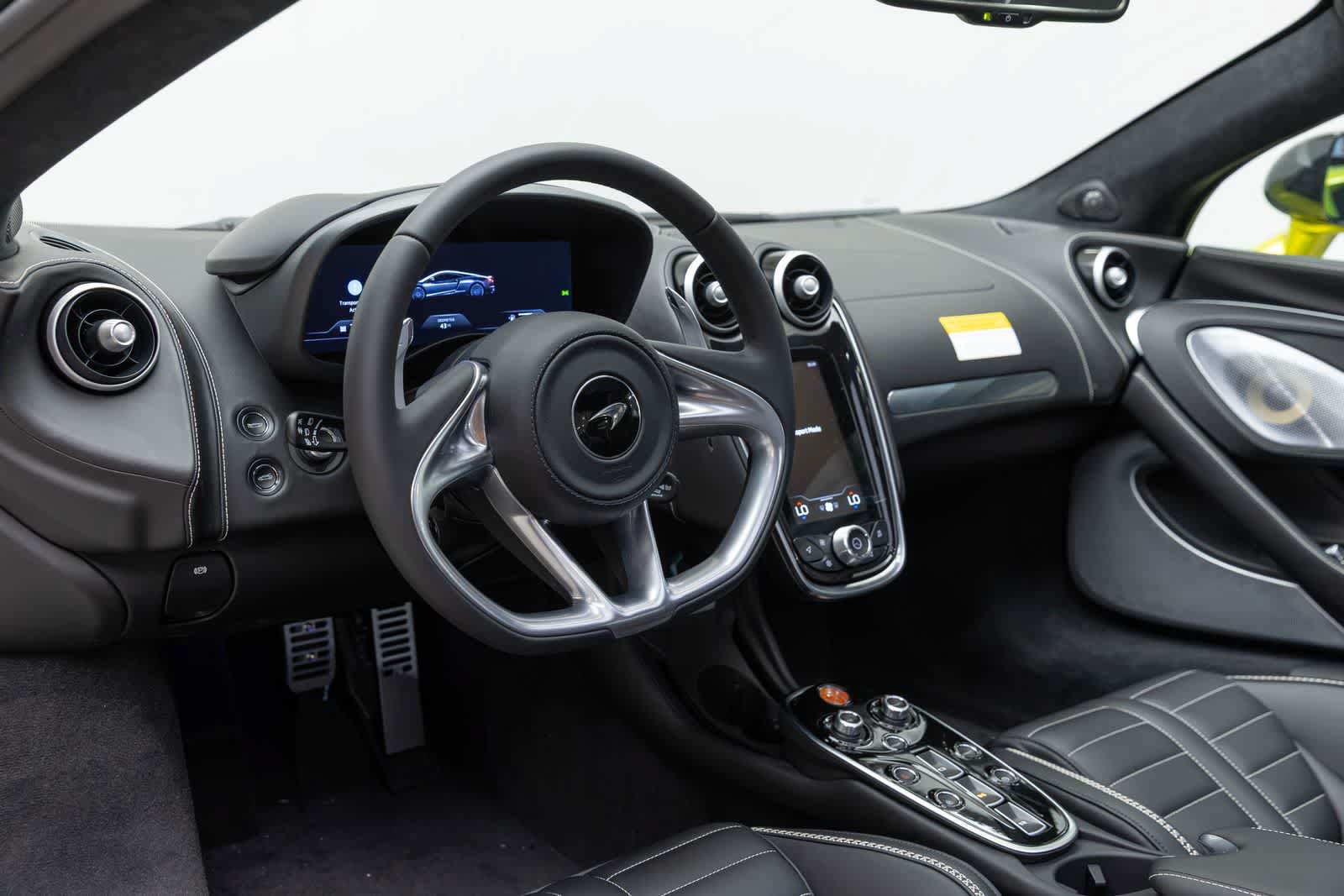 New 2027 McLaren GTS RWD image 2