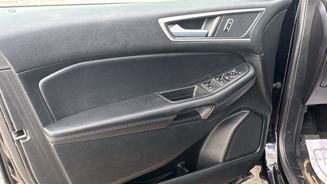 Certified 2023 Ford Edge SEL w/ Convenience Package image 9