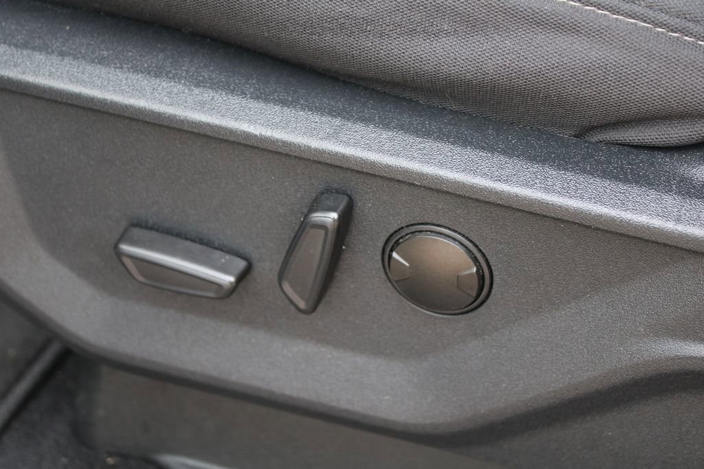 Used 2024 Ford F150 XLT w/ Equipment Group 302A MID image 27