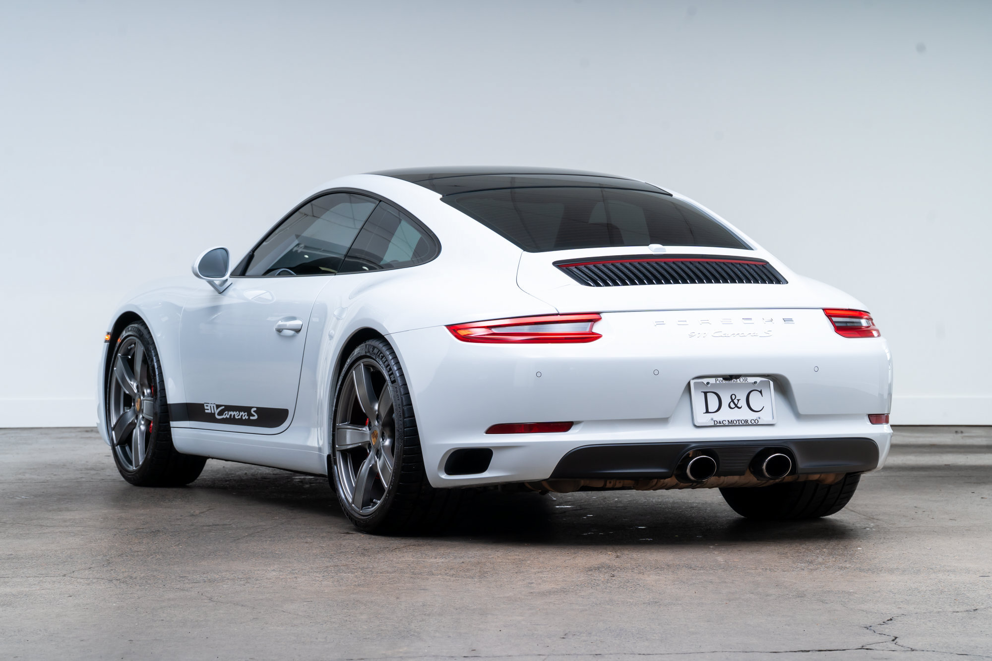Used 2018 Porsche 911 Carrera S RWD image 6