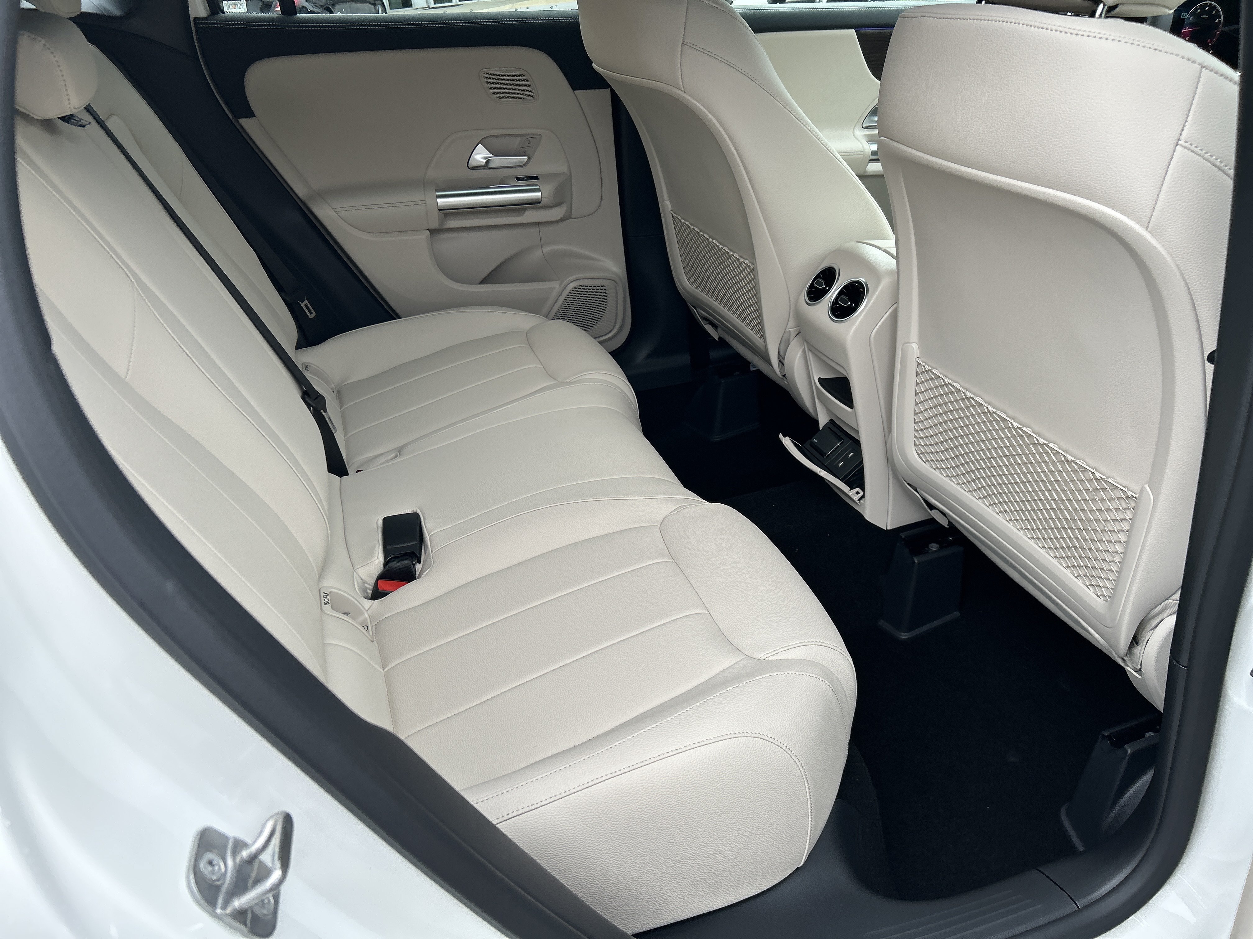 New 2026 Mercedes-Benz GLA 250 image 39