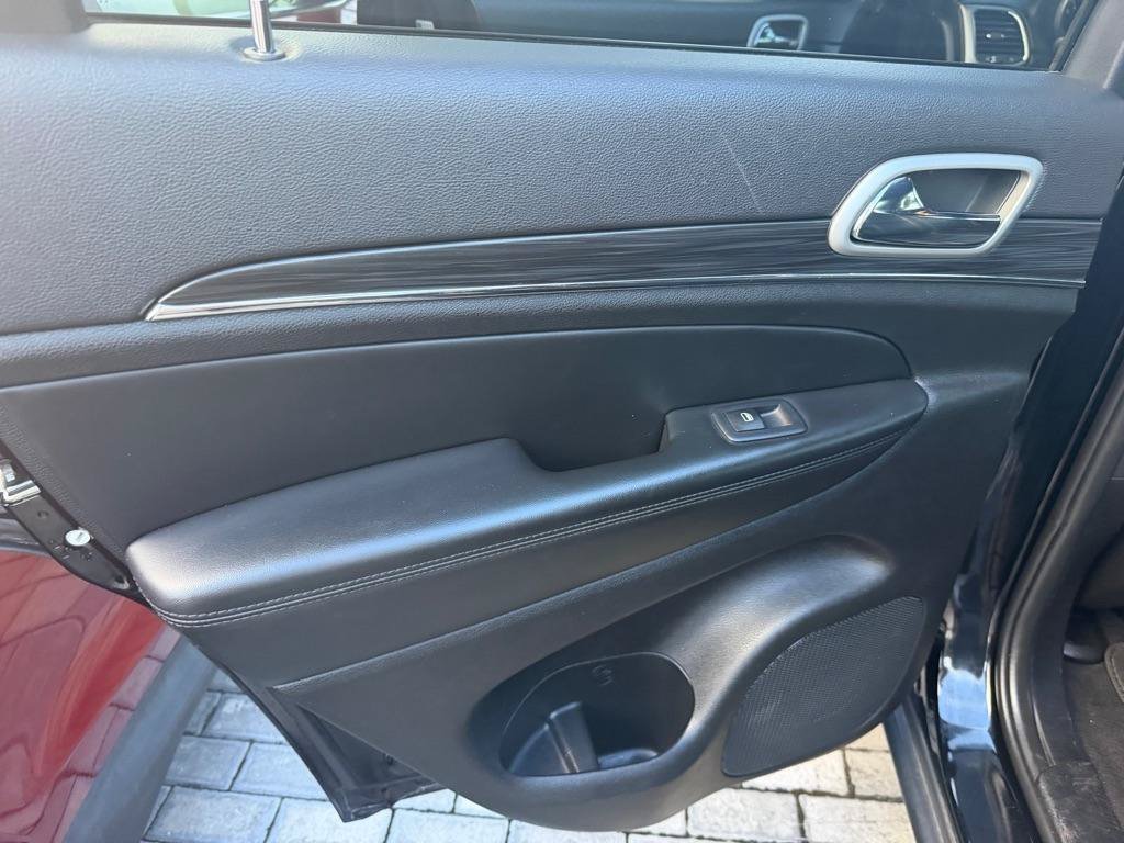 Used 2021 Jeep Grand Cherokee Limited RWD image 28