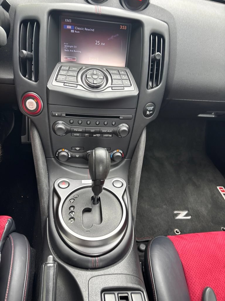 Used 2019 Nissan 370Z NISMO RWD image 20