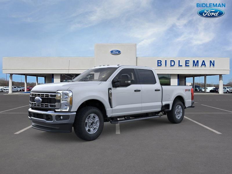 New 2026 Ford F350 XLT w/ FX4 Off-Road Package