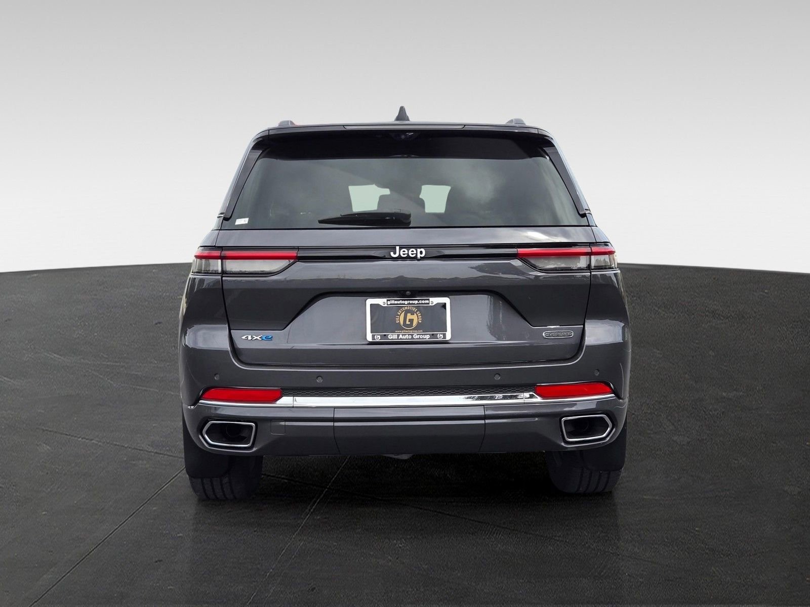 Used 2022 Jeep Grand Cherokee Overland w/ Advanced Protech Group III AWD/4WD image 5