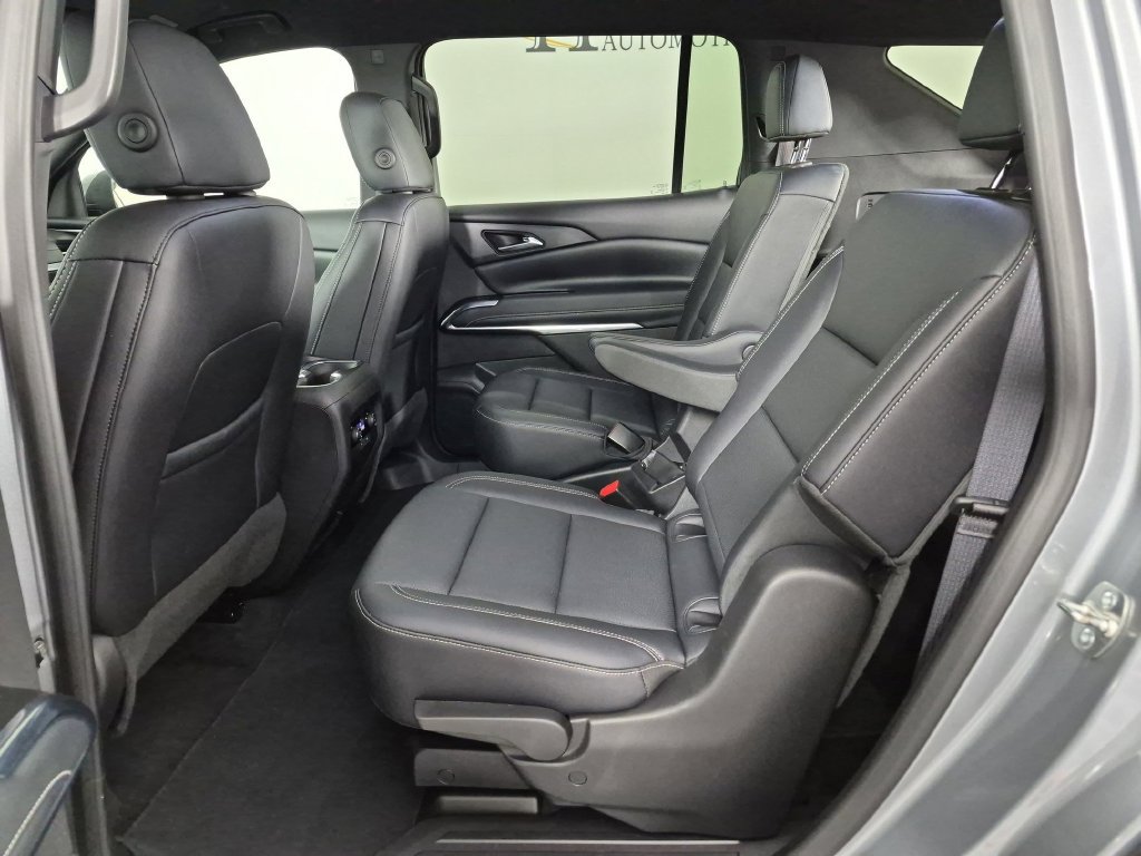 Certified 2025 Chevrolet Traverse LT AWD/4WD image 31